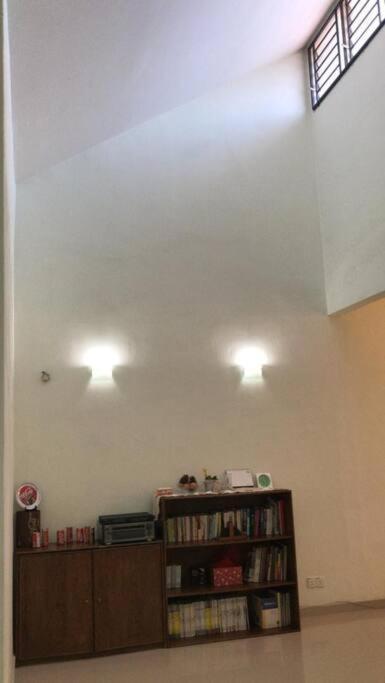 Terrace House Near Stulang Laut Ciq Midvalley Ksl For 7Pax Джохор-Бару Экстерьер фото
